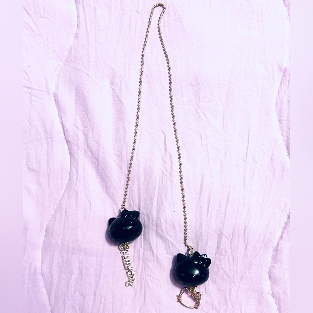 Hello Kitty Car Charms - Picture 3 of 6